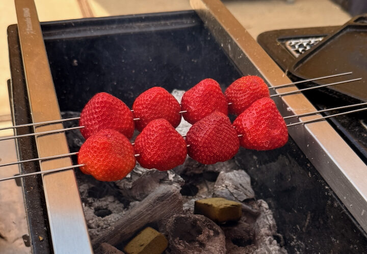Fumée jusqu’au cœur de la fraise🍓